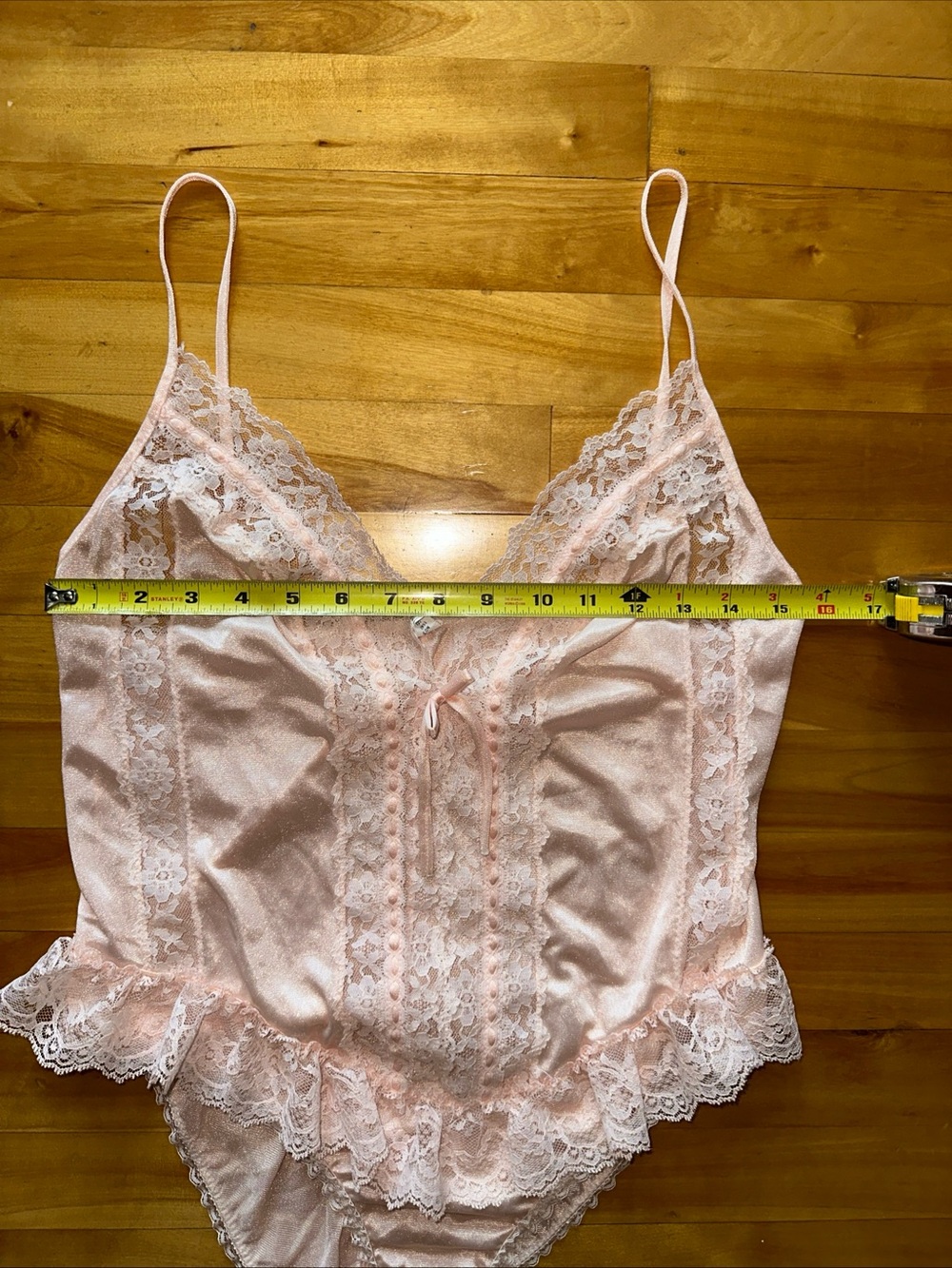 Vintage 80s Lace Teddy Bodysuit Womens M Blush Pink Snap Crotch USA Made - Picture 10 of 12